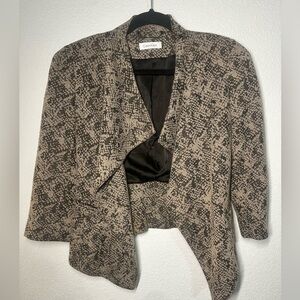 Calvin Klein 3/4 sleeved blazer